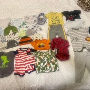 Lot of Baby Clothes Newborn - 9 months